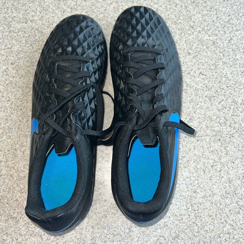 Boys Cleats size 6.5